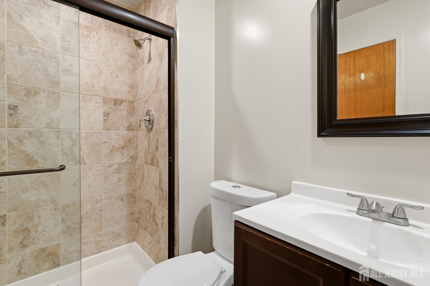 1728 Raspberry Court Edison, NJ 08817 - Photo 21 of 22 Gallery Image 21