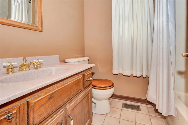 $634,900 | 15 Timberview Lane, Yorkville, IL 60560