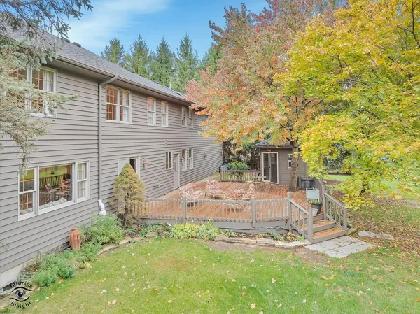 a view of a house with a big yard