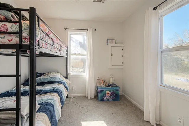 $180,000 | 609 Northeast 76th Terrace, Gladstone, MO 64118