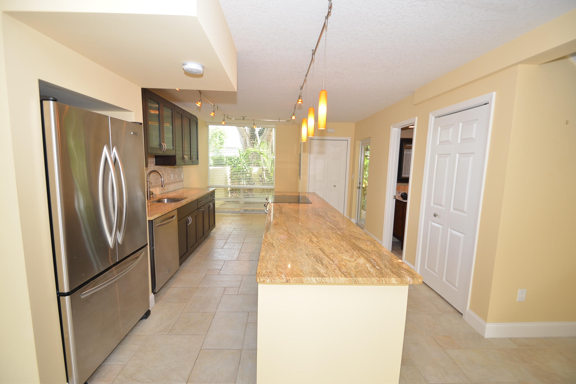 780 Jeffery Street, Unit 4 Boca Raton, FL 33487 - Photo 22 of 38 DSC_3238