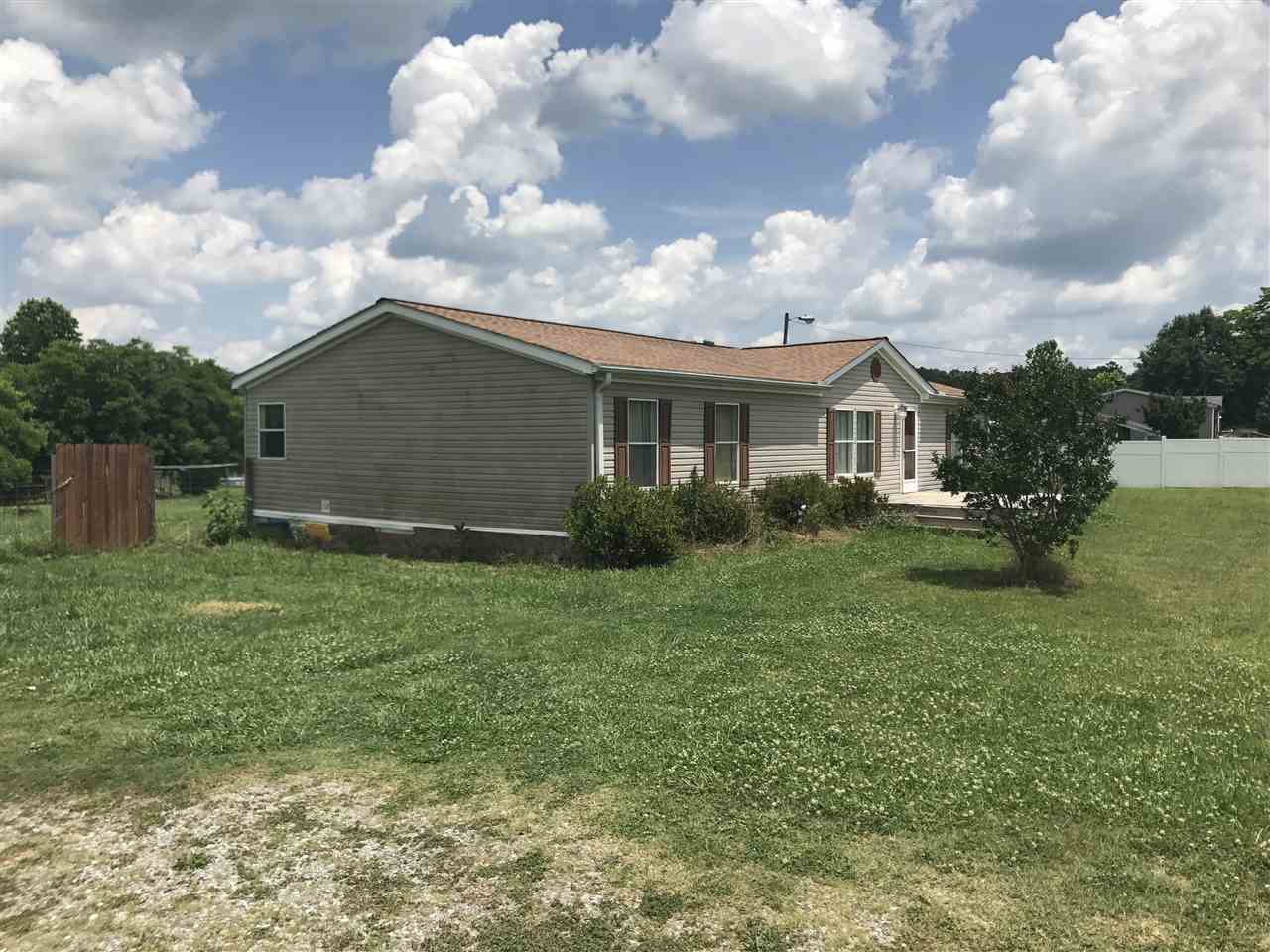 415 Swofford Ridge Road Chesnee, SC 29323 - Photo 4 of 17