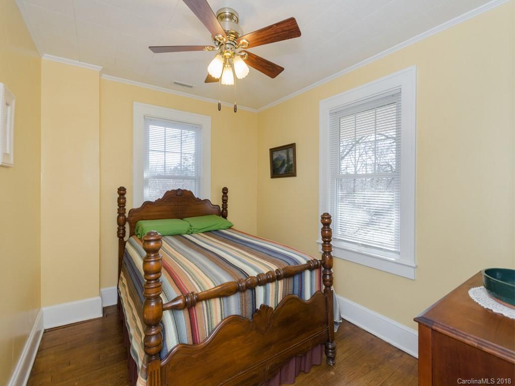 40 White Oak Road Arden, NC 28704 - Photo 19 of 25 Gallery Image 19