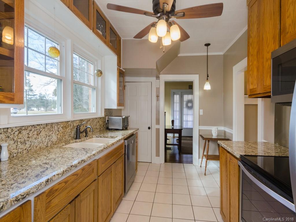 40 White Oak Road Arden, NC 28704 - Photo 9 of 25 Gallery Image 9