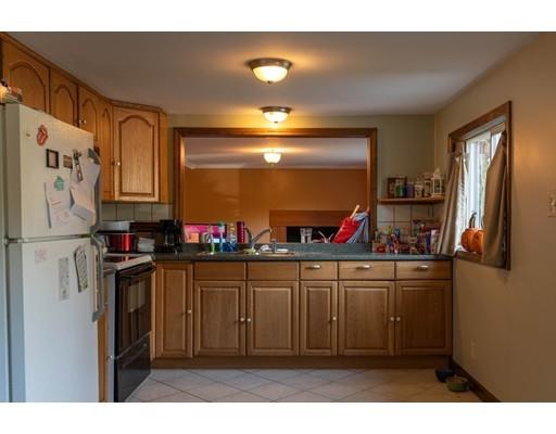 21 Goshen Road Williamsburg, MA 01096 - Photo 5 of 11 Gallery Image 5