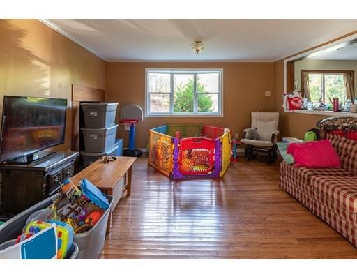 21 Goshen Road Williamsburg, MA 01096 - Photo 8 of 11 Gallery Image 8