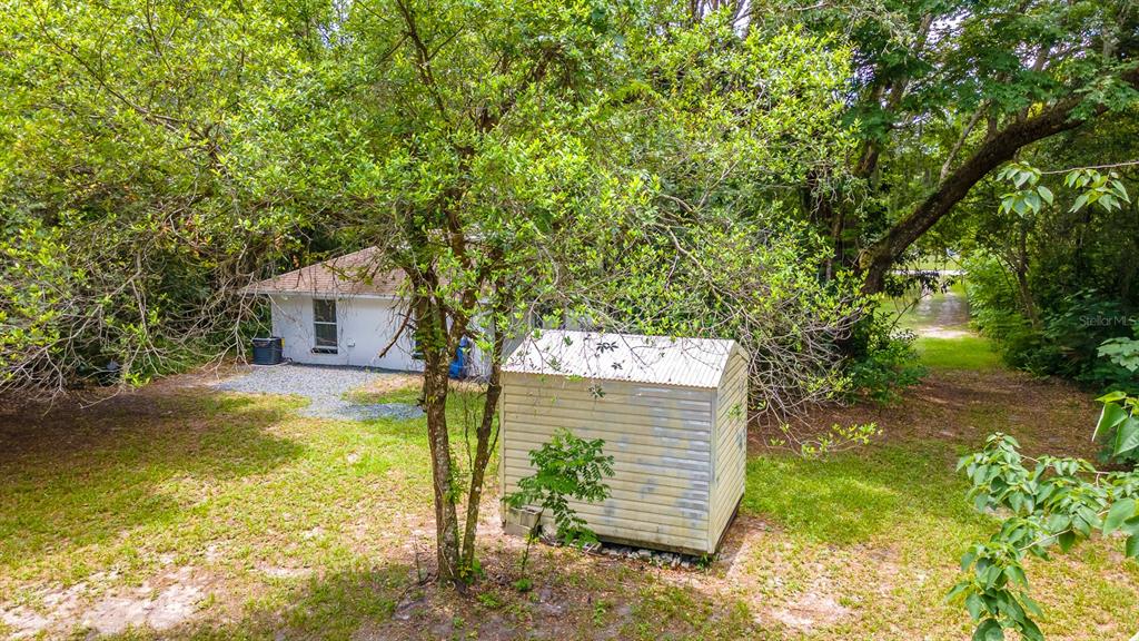 497 West Beresford Road DeLand, FL 32720 - Photo 31 of 44