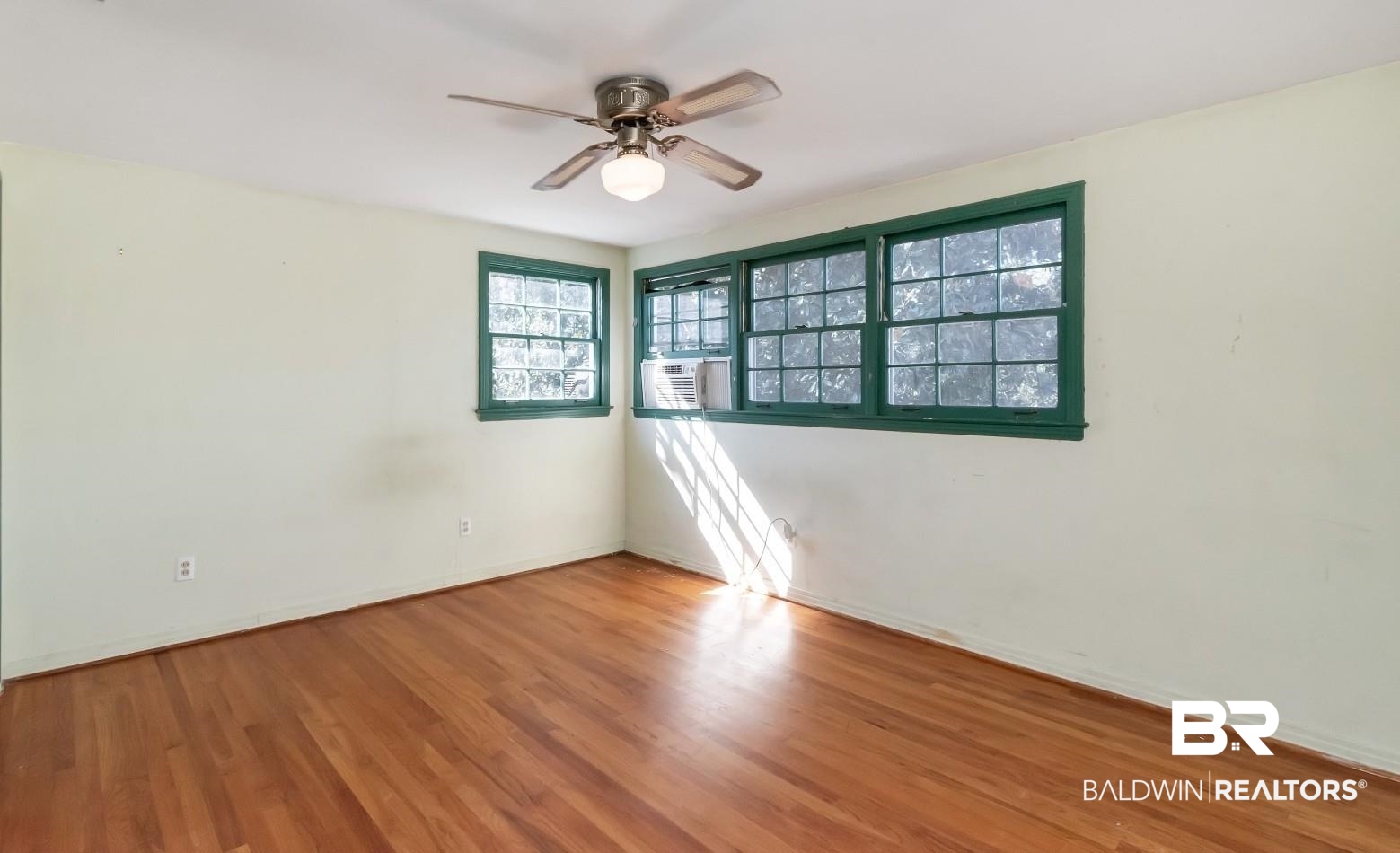 4543 Kingsway Drive Mobile, AL 36608 - Photo 21 of 28 Bedroom