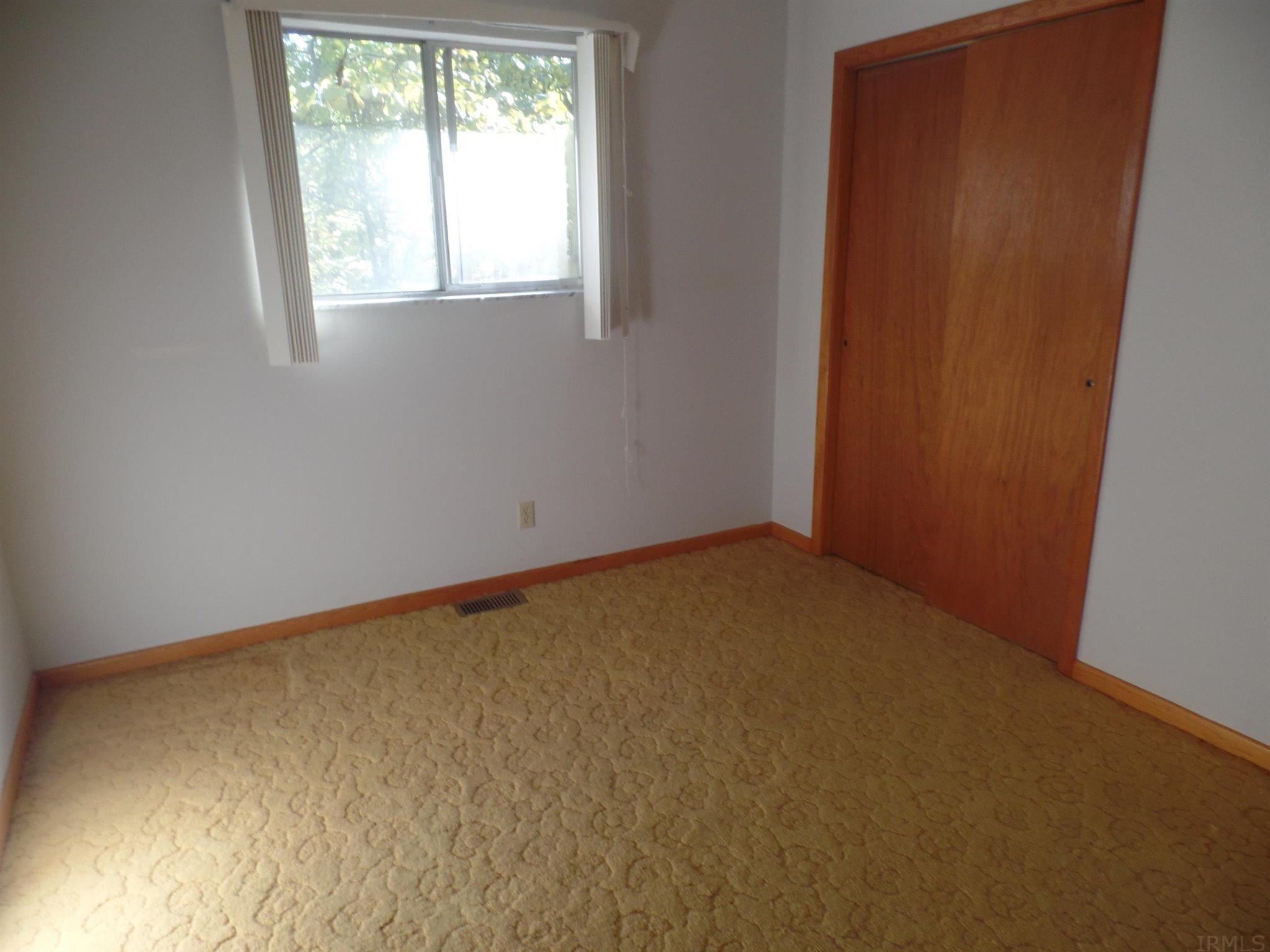 6895 South Doans Road Bloomfield, IN 47424 - Photo 14 of 29 Gallery Image 14