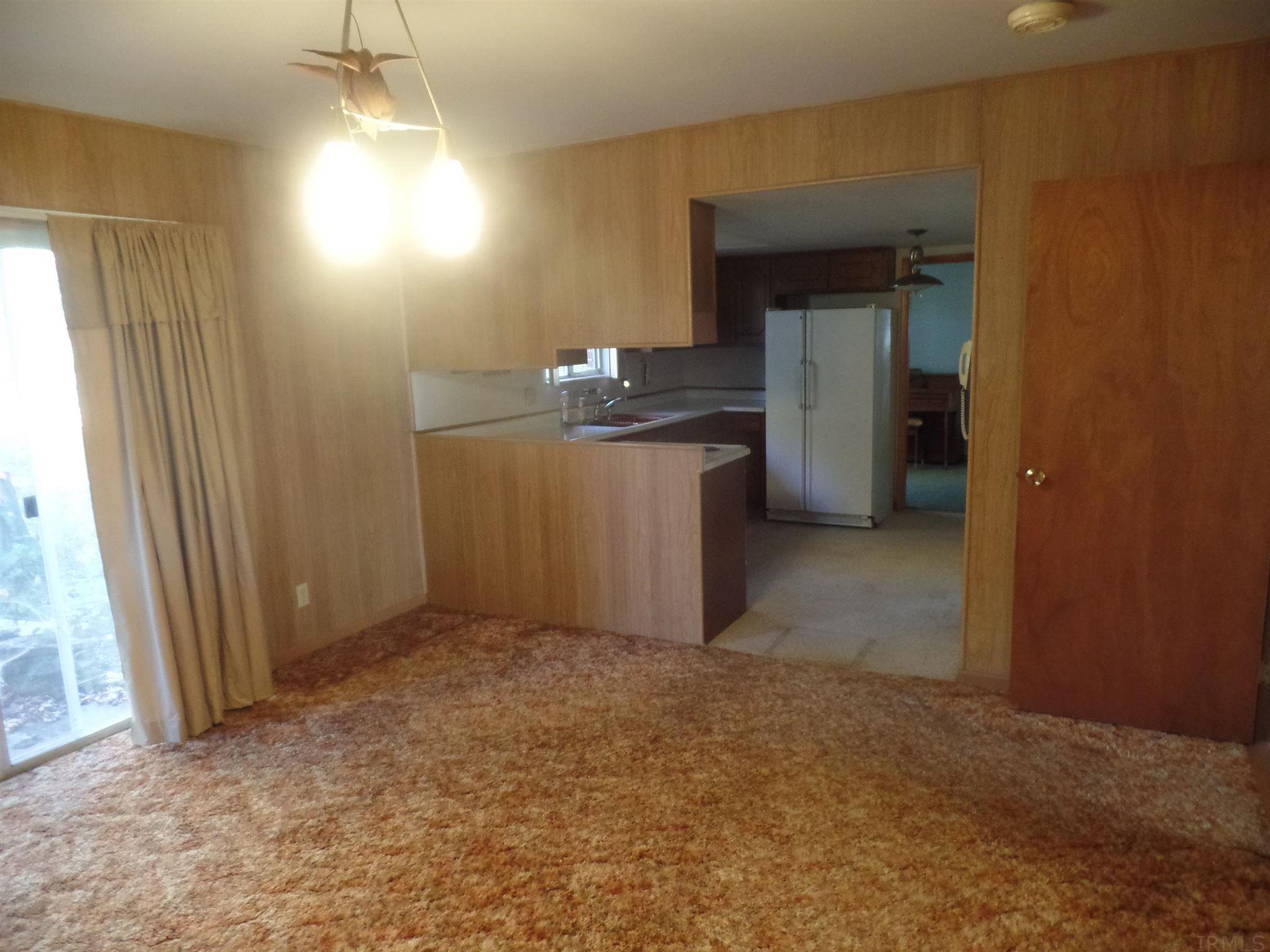 6895 South Doans Road Bloomfield, IN 47424 - Photo 10 of 29 Gallery Image 10