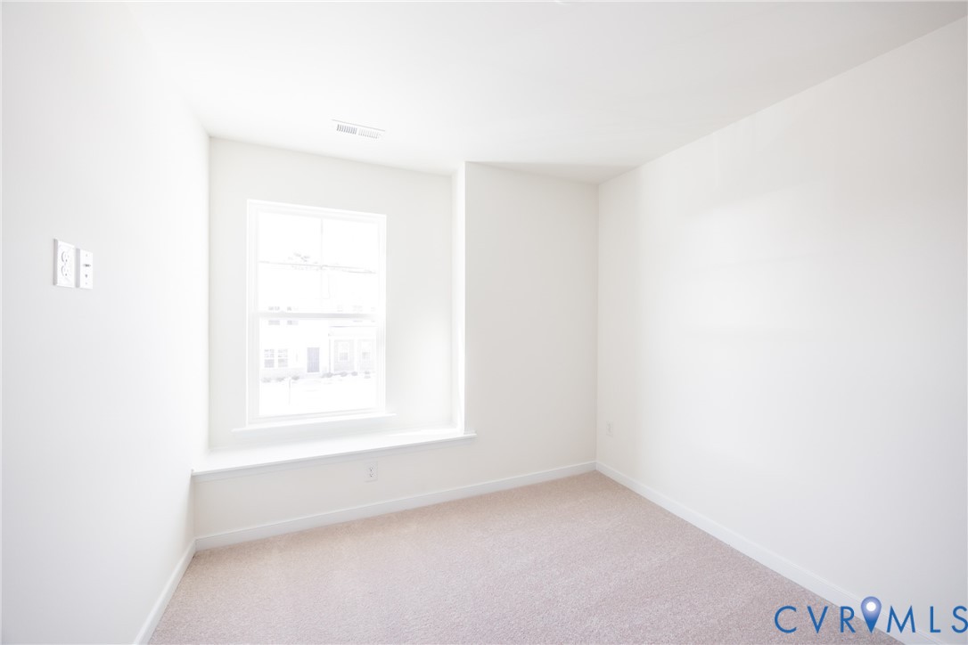 239 Greenpark Road Sandston, VA 23150 - Photo 17 of 31