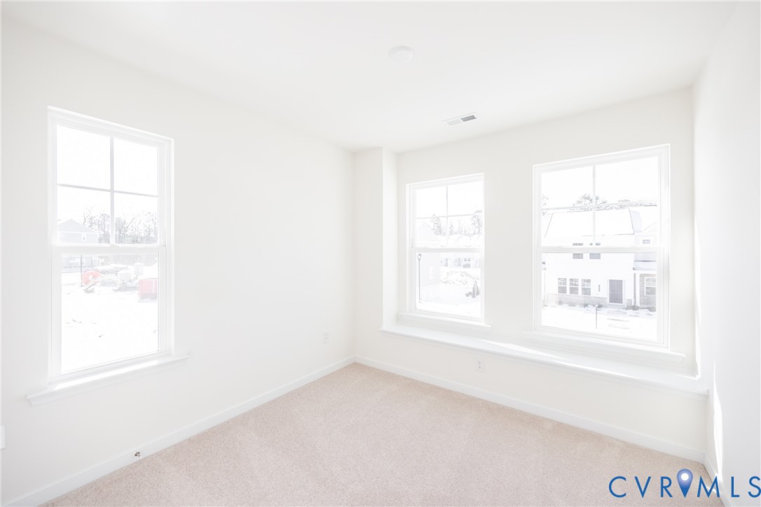 239 Greenpark Road Sandston, VA 23150 - Photo 19 of 31 a view of an empty room with a window