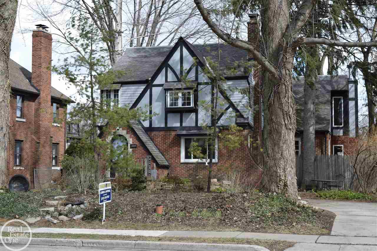 184 Kerby Road Grosse Pointe Farms, MI 48236 - Photo 2 of 35