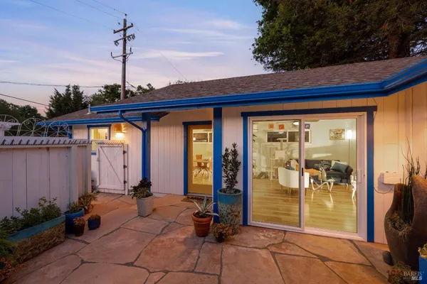 $575,000 | 9011 Donald Street, Graton, CA 95444