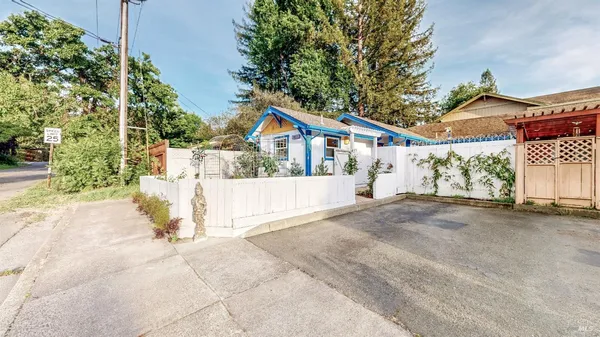$575,000 | 9011 Donald Street, Graton, CA 95444