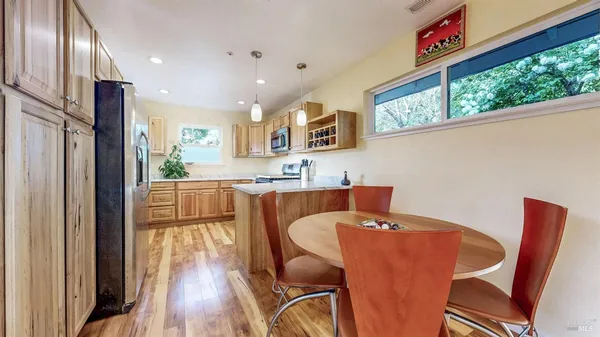 $575,000 | 9011 Donald Street, Graton, CA 95444