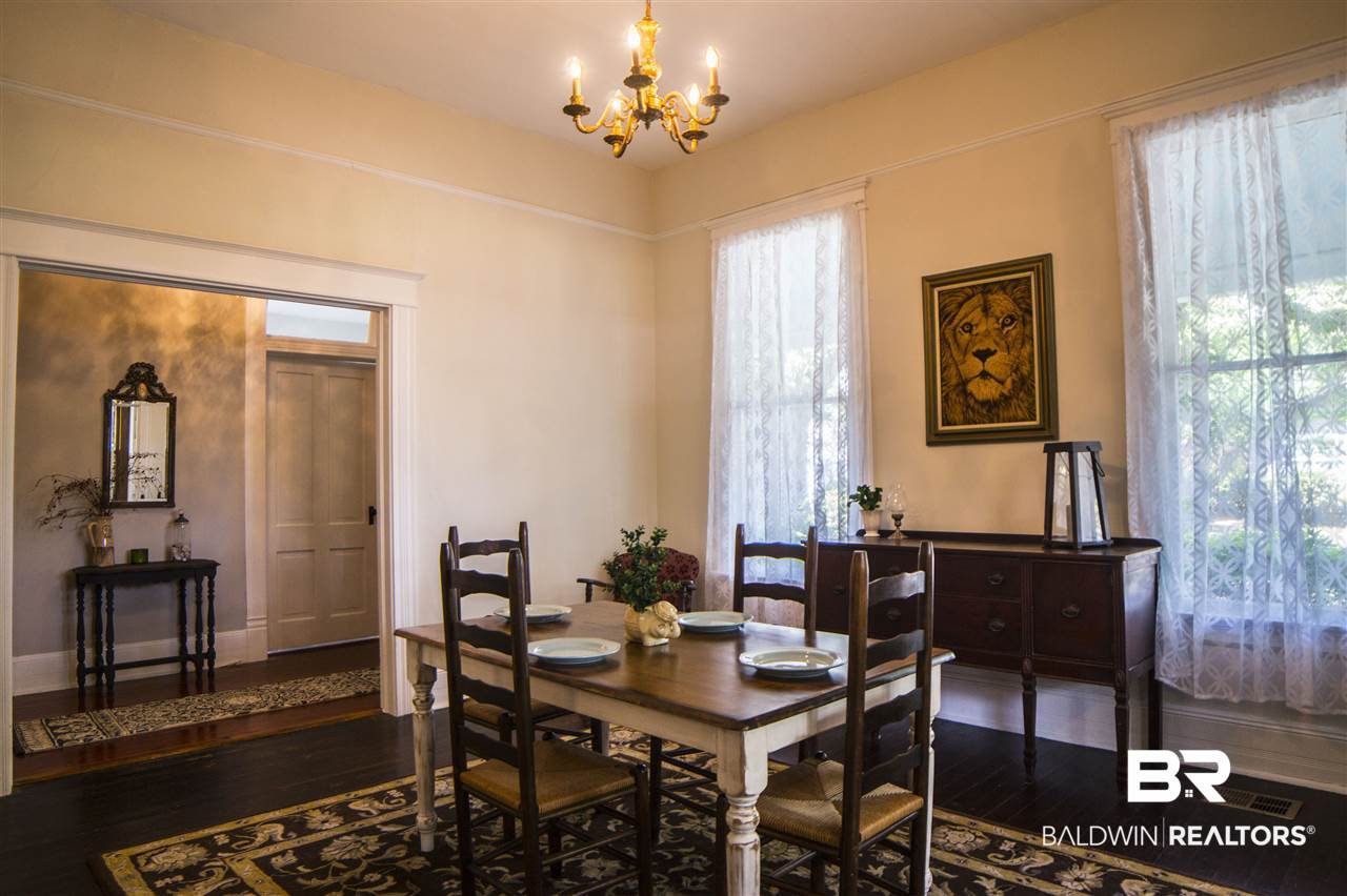 134 Margaret Street Mobile, AL 36607 - Photo 12 of 41