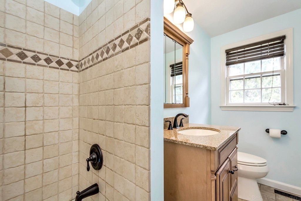84 Valentine Road Northborough, MA 01532 - Photo 18 of 30 Gallery Image 18