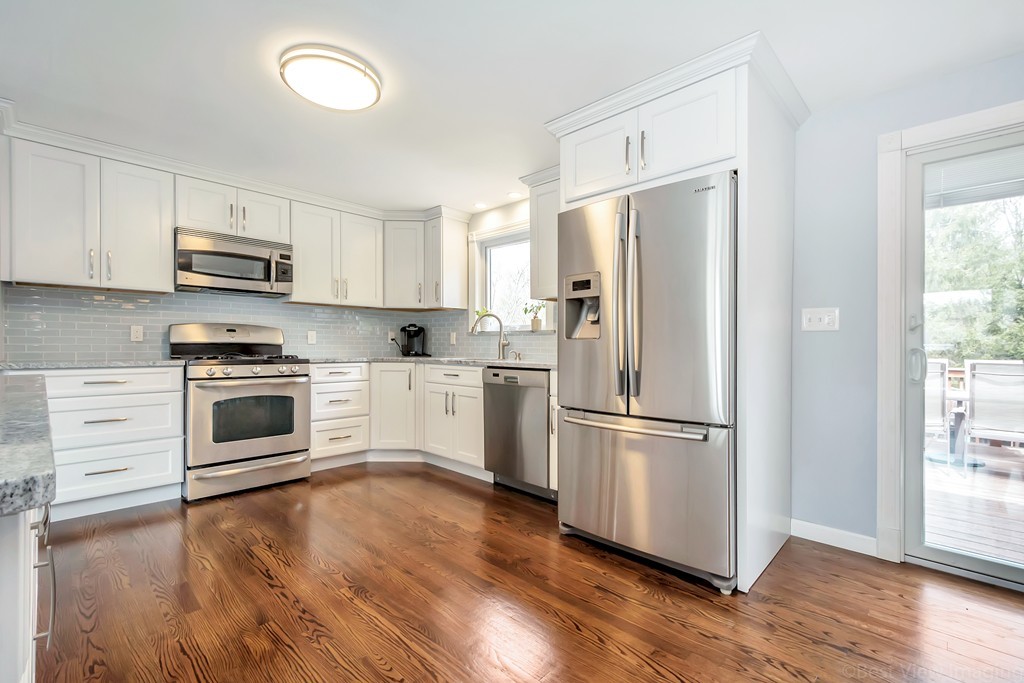 84 Valentine Road Northborough, MA 01532 - Photo 2 of 30 Gallery Image 2