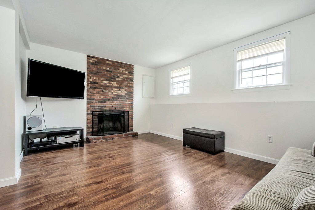 84 Valentine Road Northborough, MA 01532 - Photo 23 of 30 Gallery Image 23