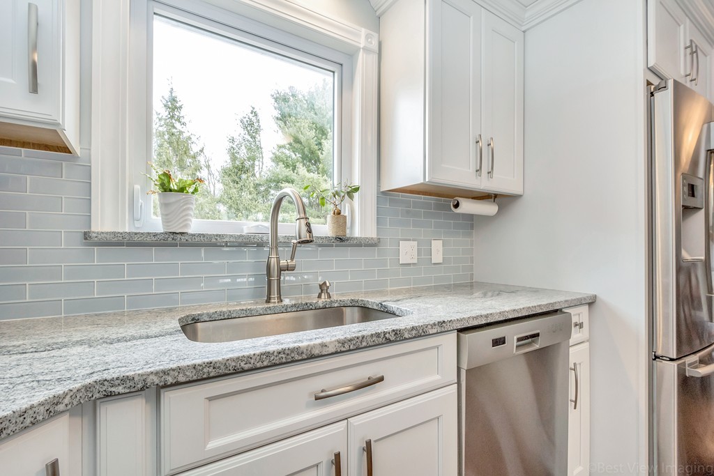 84 Valentine Road Northborough, MA 01532 - Photo 3 of 30 Gallery Image 3