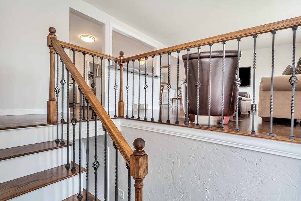 84 Valentine Road Northborough, MA 01532 - Photo 6 of 30 Gallery Image 6