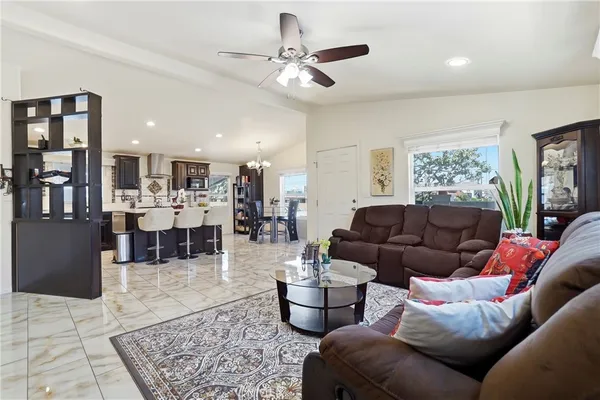 $279,000 | 8200 Bolsa, Unit 179, Midway City, CA 92655
