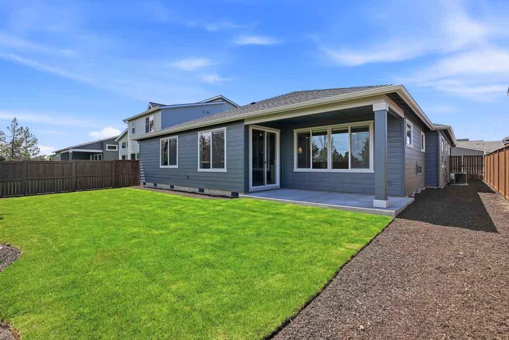3723 Northeast Suchy Street Bend, OR 97701 - Photo 7 of 21