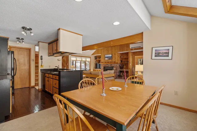 $795,000 | 32 Loonwood Drive, Unit 1, Lincoln, NH 03251