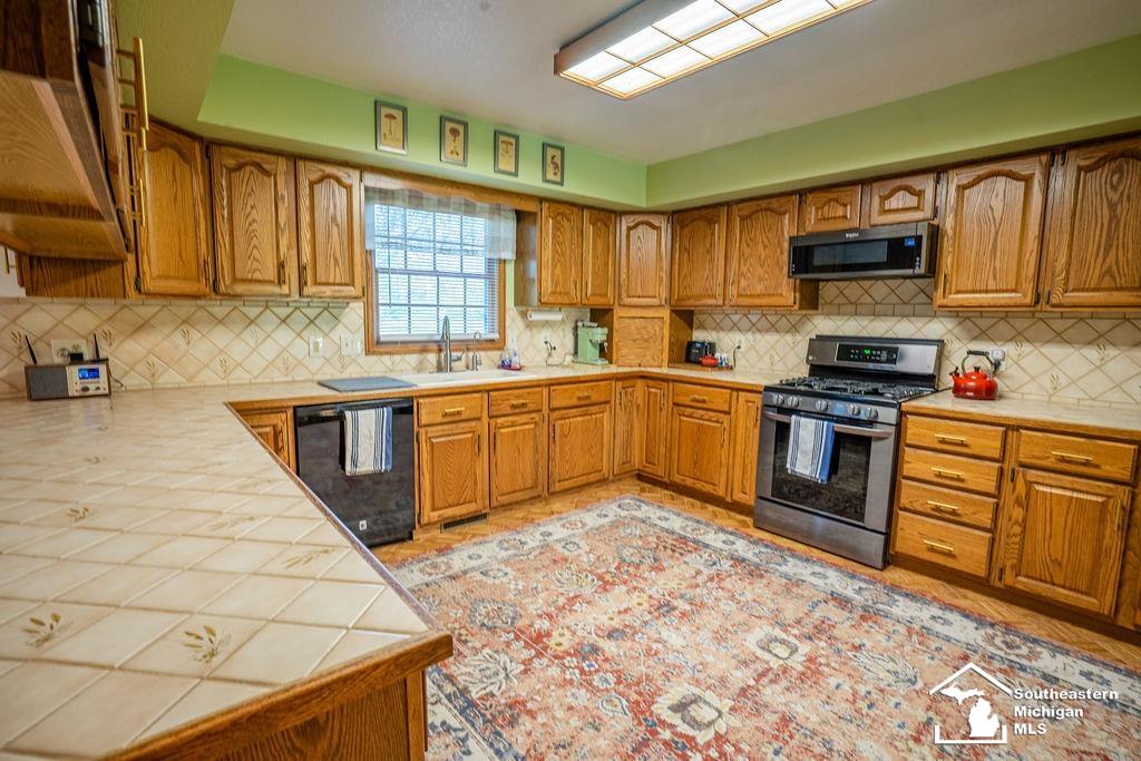 3186 Bluebush Road Monroe, MI 48162 - Photo 17 of 41