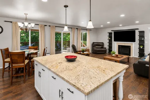 $599,900 | 21550 North Terra Lane Southeast, Yelm, WA 98597