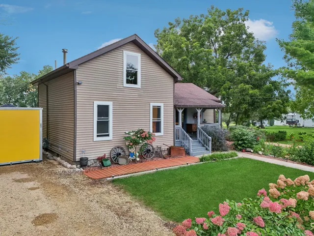 $289,000 | 239 Nelson Street, Sharon, WI 53585
