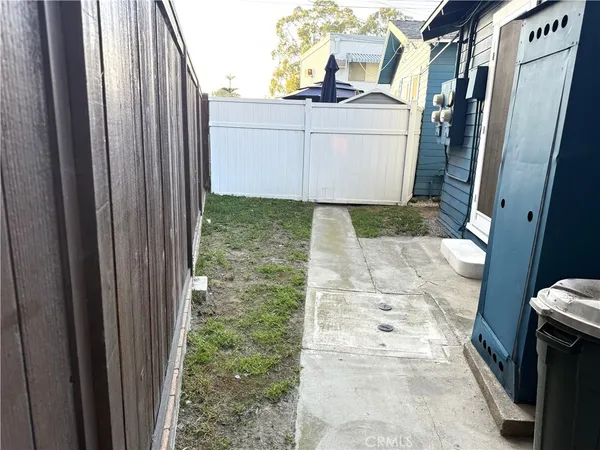 $2,200 | 509 Electric Avenue, Seal Beach, CA 90740