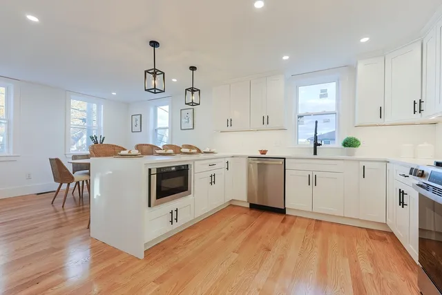 $849,900 | 3 Arlington Street, Amesbury, MA 01913