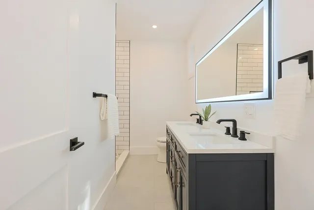 $849,900 | 3 Arlington Street, Amesbury, MA 01913