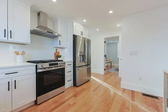 $849,900 | 3 Arlington Street, Amesbury, MA 01913