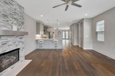 $499,000 | 2112 11th Avenue North, Unit A, Nashville, TN 37208