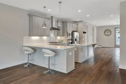 $499,000 | 2112 11th Avenue North, Unit A, Nashville, TN 37208