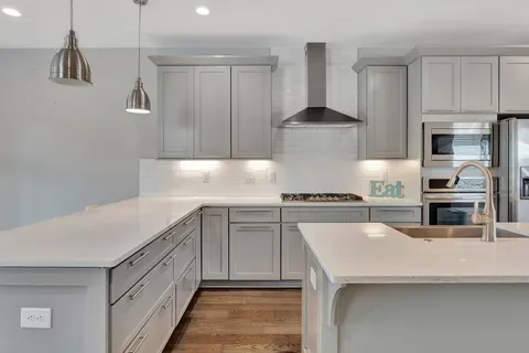 $499,000 | 2112 11th Avenue North, Unit A, Nashville, TN 37208