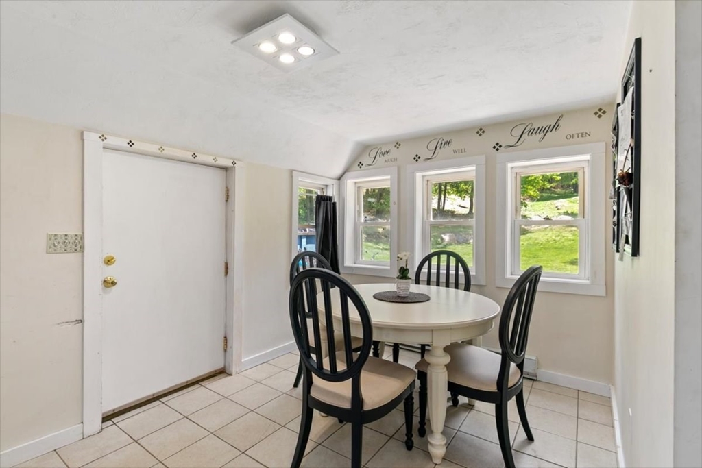 135 Hart Street Beverly, MA 01915 - Photo 6 of 29