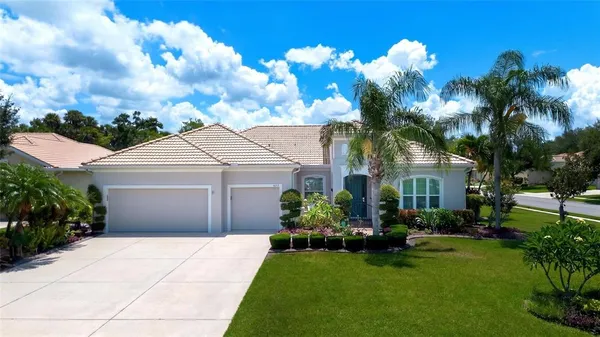 $718,000 | 6215 46th Court East, Bradenton, FL 34203