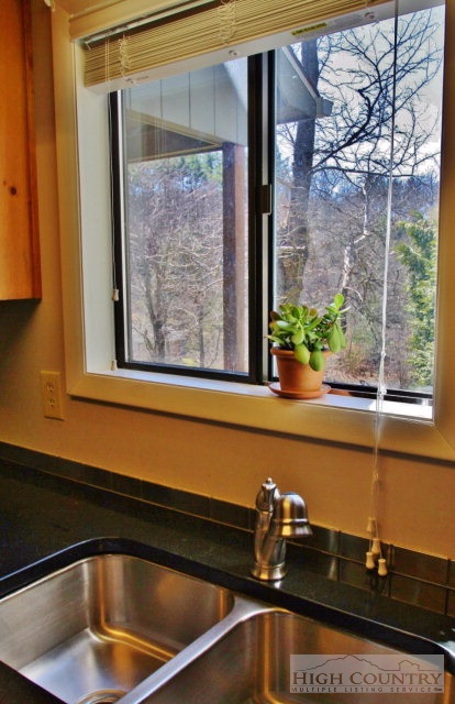 198-12 Meadow Ridge Road, Unit 12 Boone, NC 28607 - Photo 8 of 36 Gallery Image 8