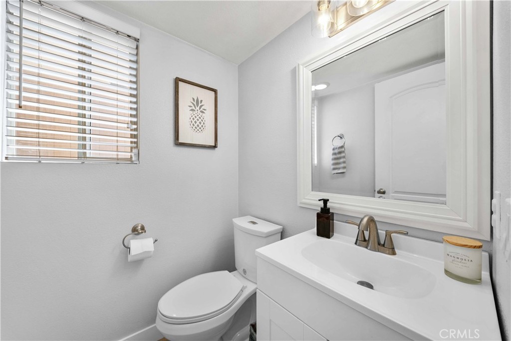 8 Rue Du Parc Lake Forest, CA 92610 - Photo 15 of 49