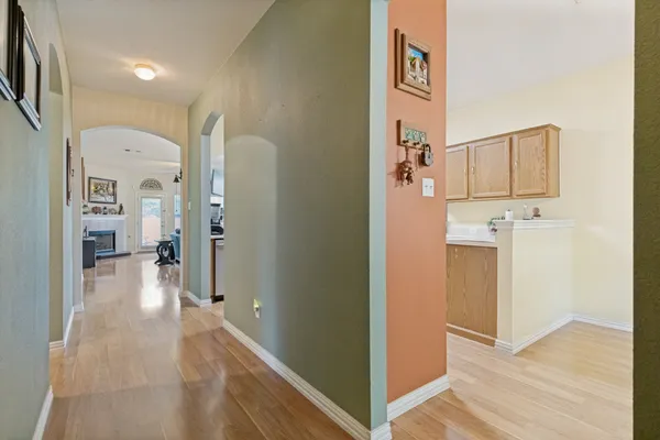 $1,900 | 903 Ranchero Road, Leander, TX 78641