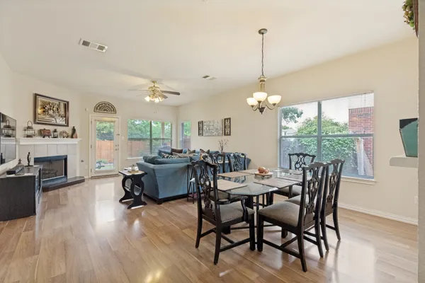 $1,900 | 903 Ranchero Road, Leander, TX 78641