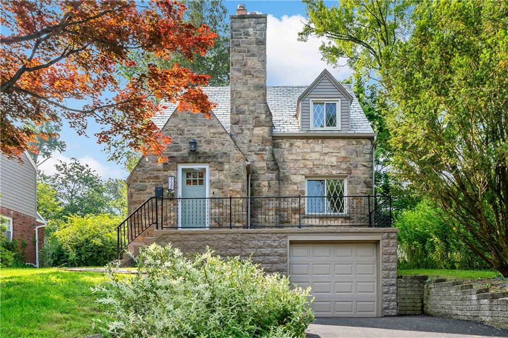 4649 Rolling Hills Road Pittsburgh, PA 15236 - Photo 1 of 31 Gallery Image 1