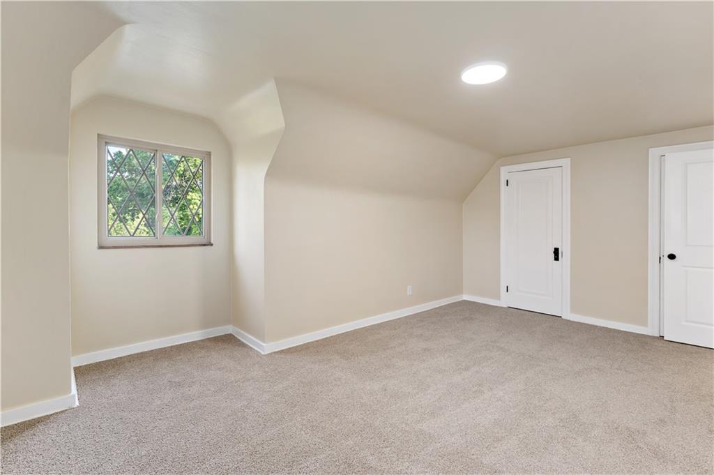 4649 Rolling Hills Road Pittsburgh, PA 15236 - Photo 21 of 31 Gallery Image 21
