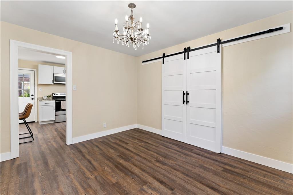 4649 Rolling Hills Road Pittsburgh, PA 15236 - Photo 10 of 31 Gallery Image 10