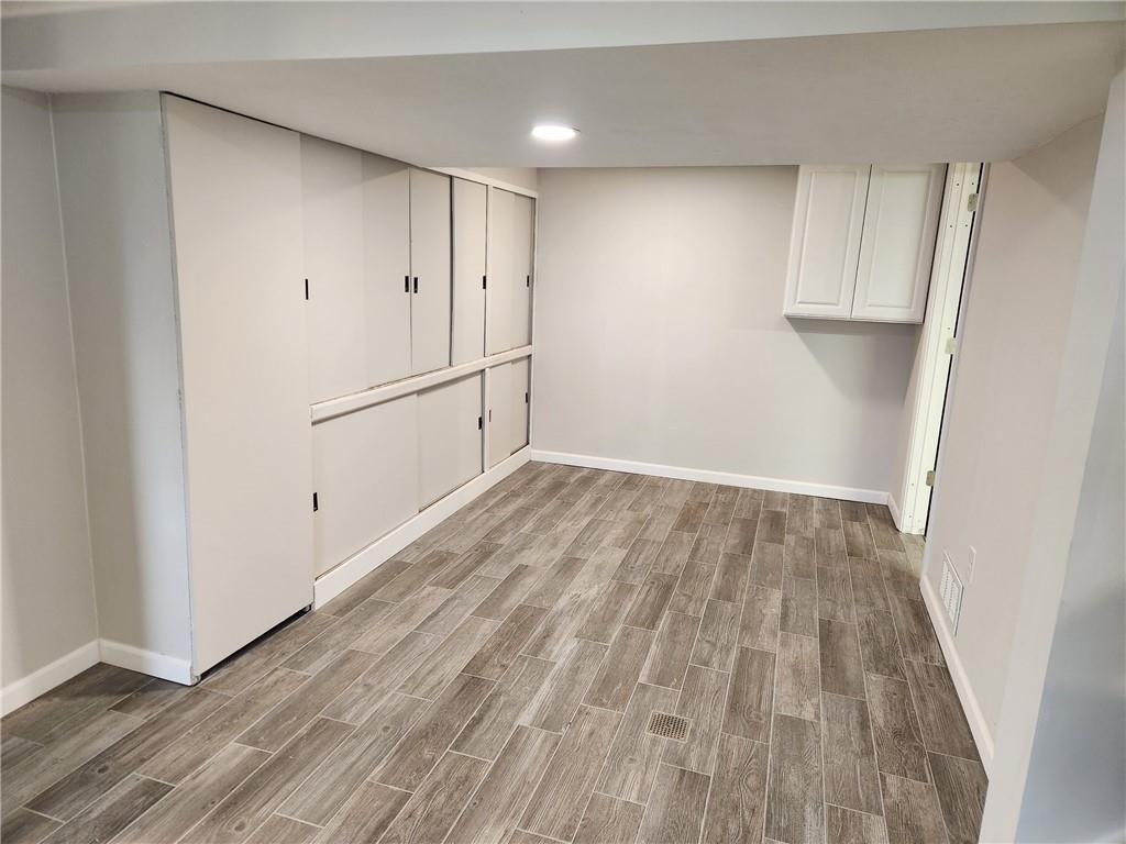 3525 Oakleaf Road Pittsburgh, PA 15227 - Photo 14 of 18 Gallery Image 14
