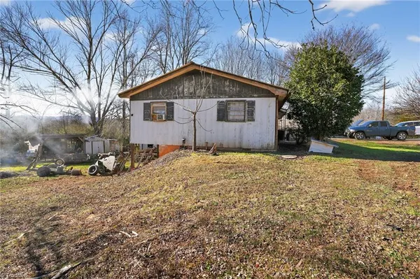 $121,000 | 1124 Walshtown Road, Boomer, NC 28606